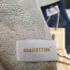Махровое полотенце NuaCotton 70x140 см светло-серое