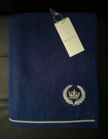 Полотенце махровое Maison D'or темно-синее с вышивкой 85x150 см