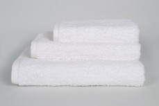 Отельные махровые полотенца Iris Home.