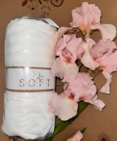 Простынь сатин-страйп Soft Sofia 160х200 см + 30 см молочная на резинке с наволочками