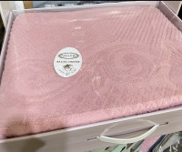 Махровая простынь Gulcan Natural Popy 200x220 см розовая